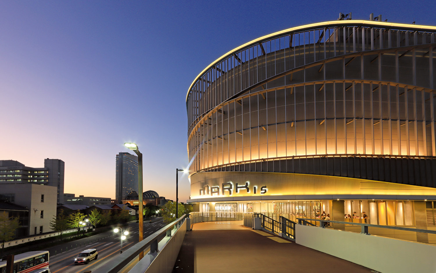 MARK IS 福岡ももち　画像