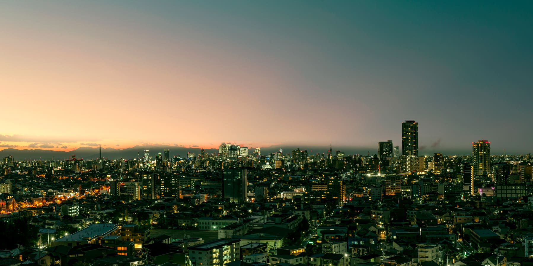 名古屋都心方面　現地付近14階建屋上から名古屋駅方面を望む（2022年11月撮影）※現地より約260m