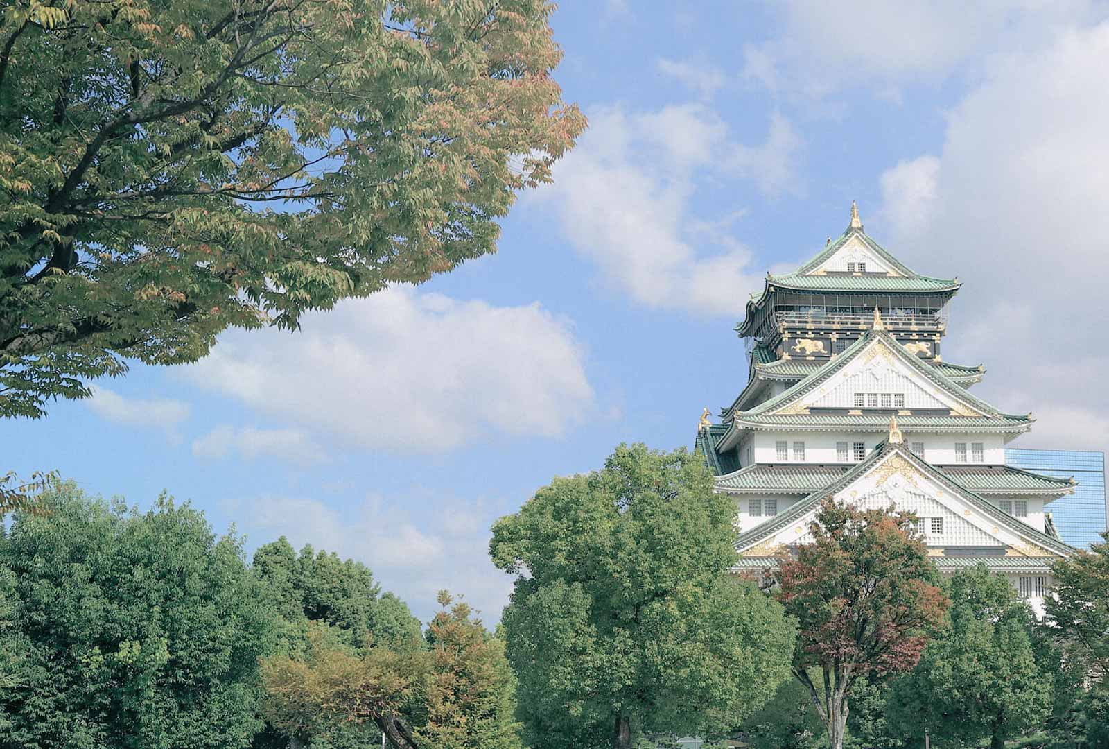 大阪城公園（徒歩9分／約720m）