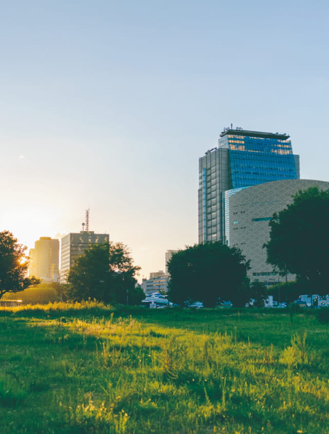 難波宮跡公園（徒歩6分・約420m）