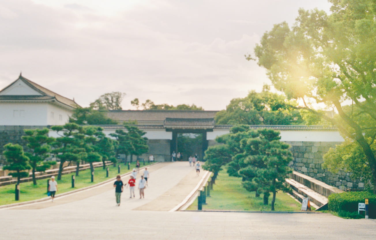大阪城公園(徒歩12分・約900m)