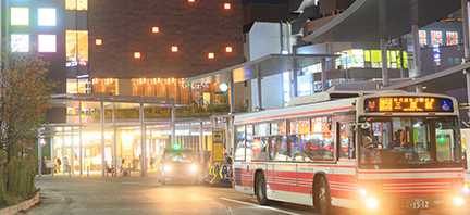 「調布駅」駅前広場image photo