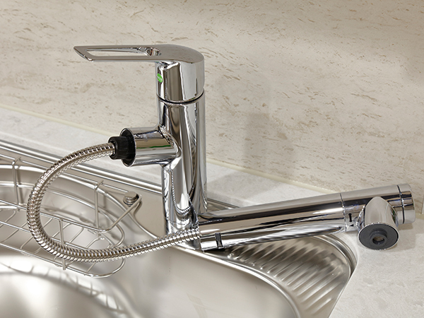 浄水器内蔵シングルレバー混合水栓