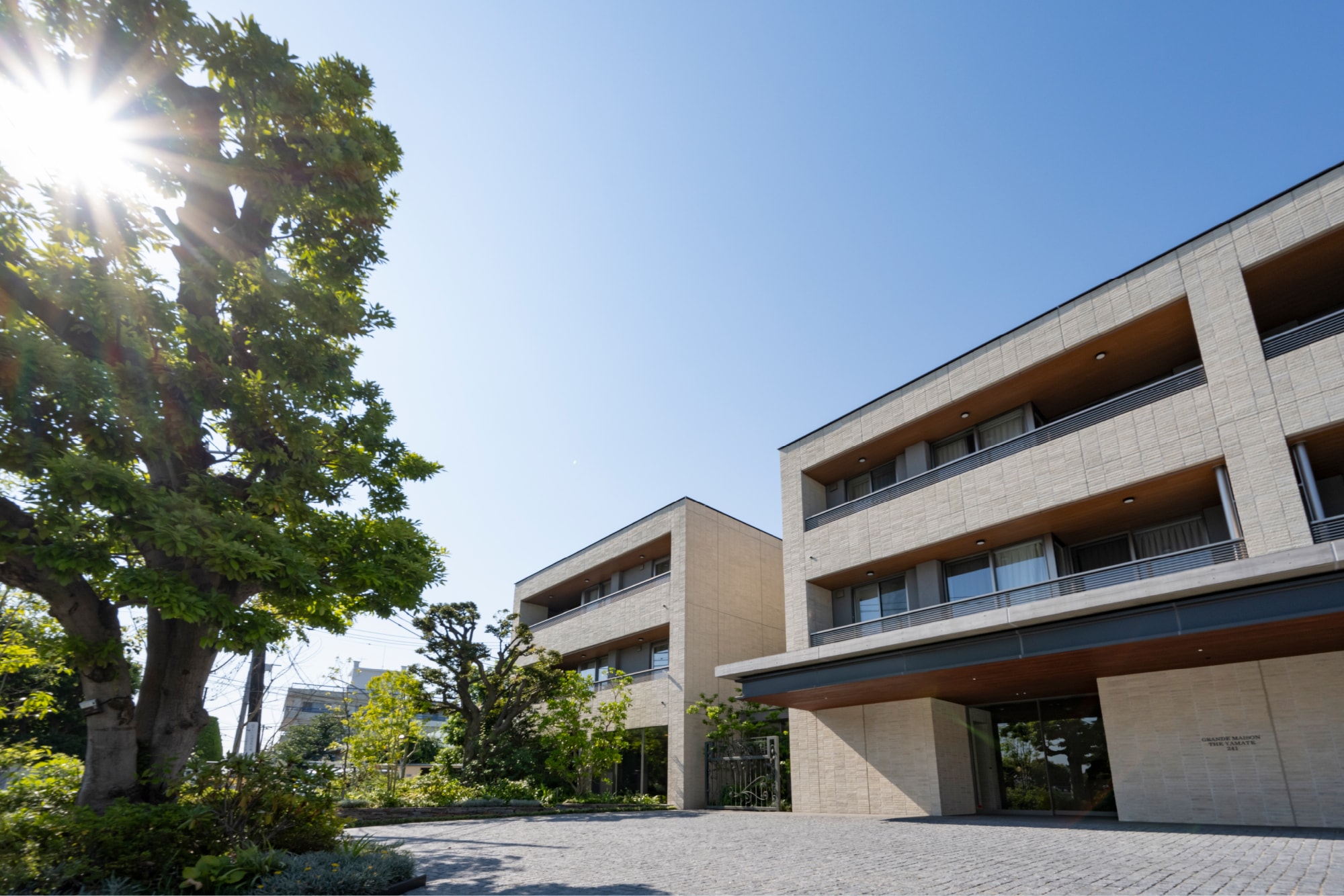 グランドメゾンThe山手241(分譲済)/2023年5月竣工(2024年7月撮影)