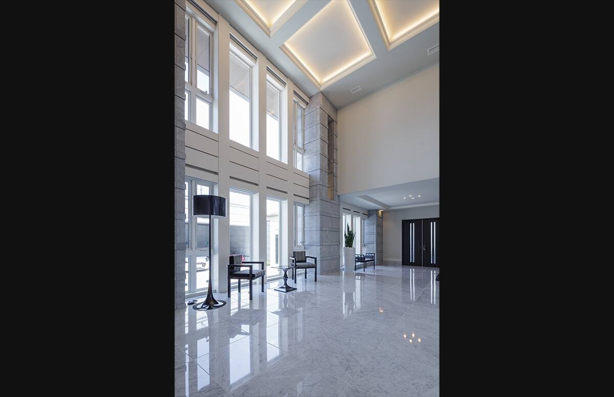 気品豊かに、非日常の美を叶えるスライド08