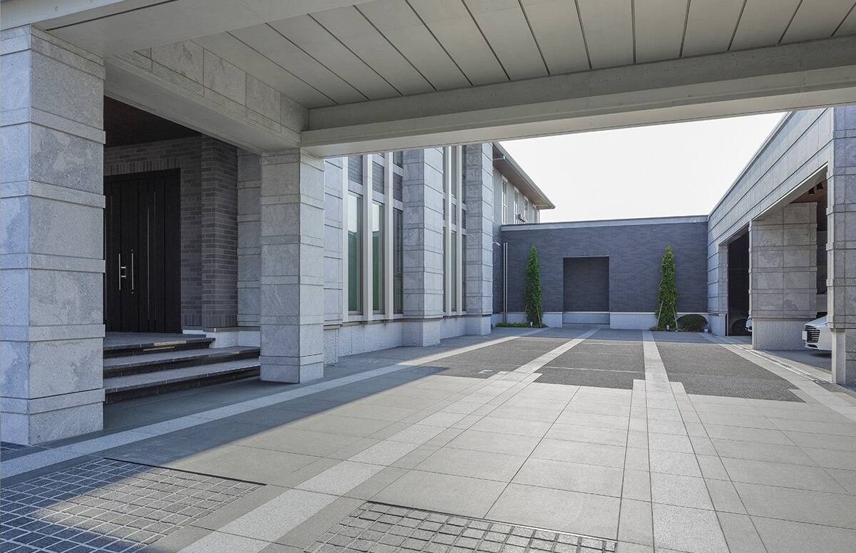 気品豊かに、非日常の美を叶えるスライド19