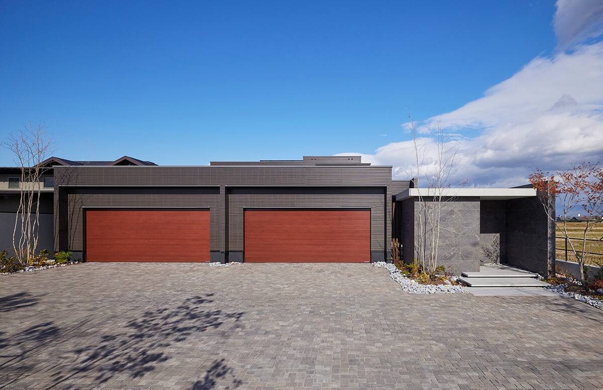 プライベートコートスライド01