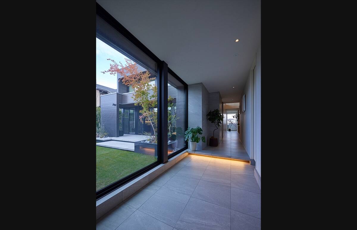 プライベートコートスライド08