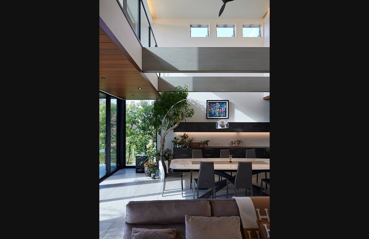 プライベートコートスライド16