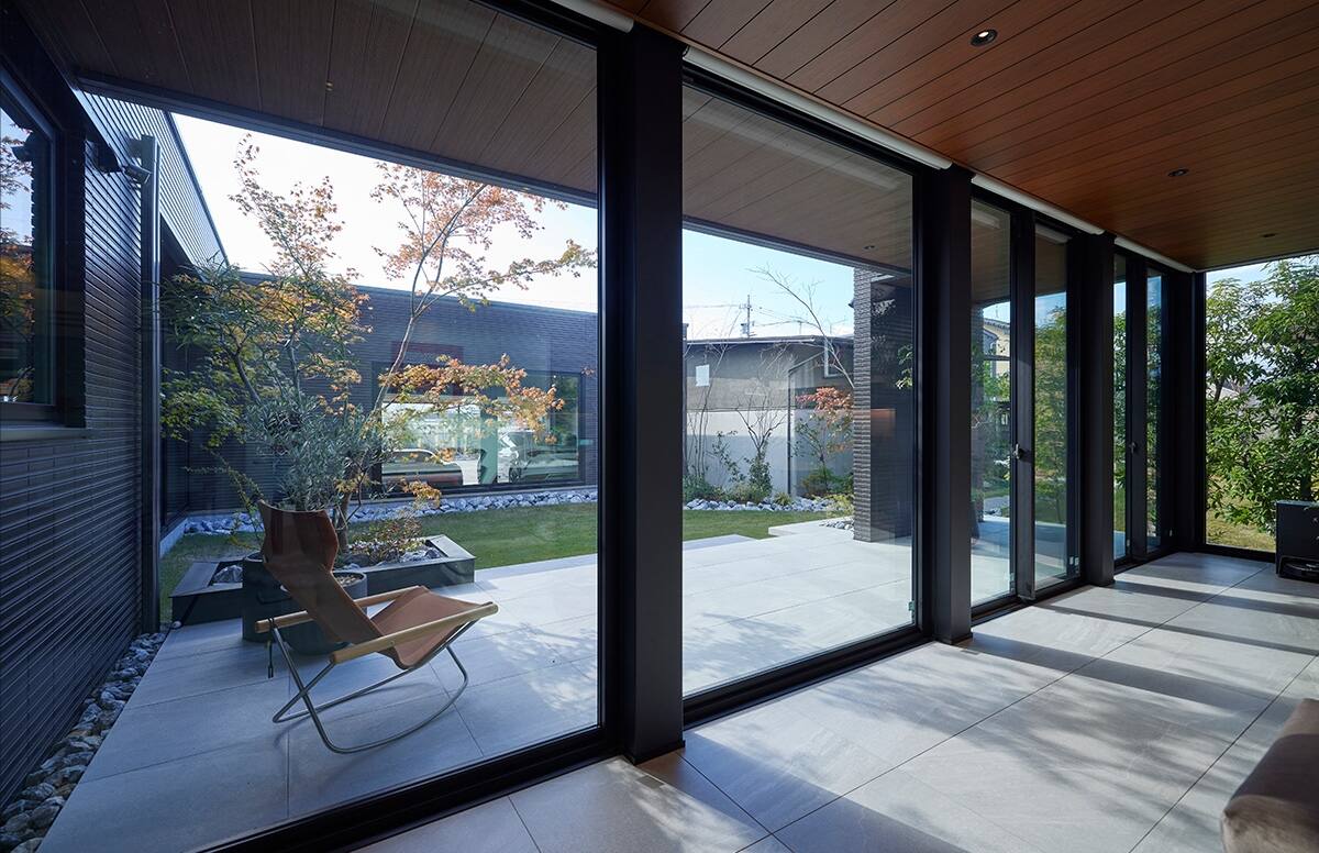 プライベートコートスライド17