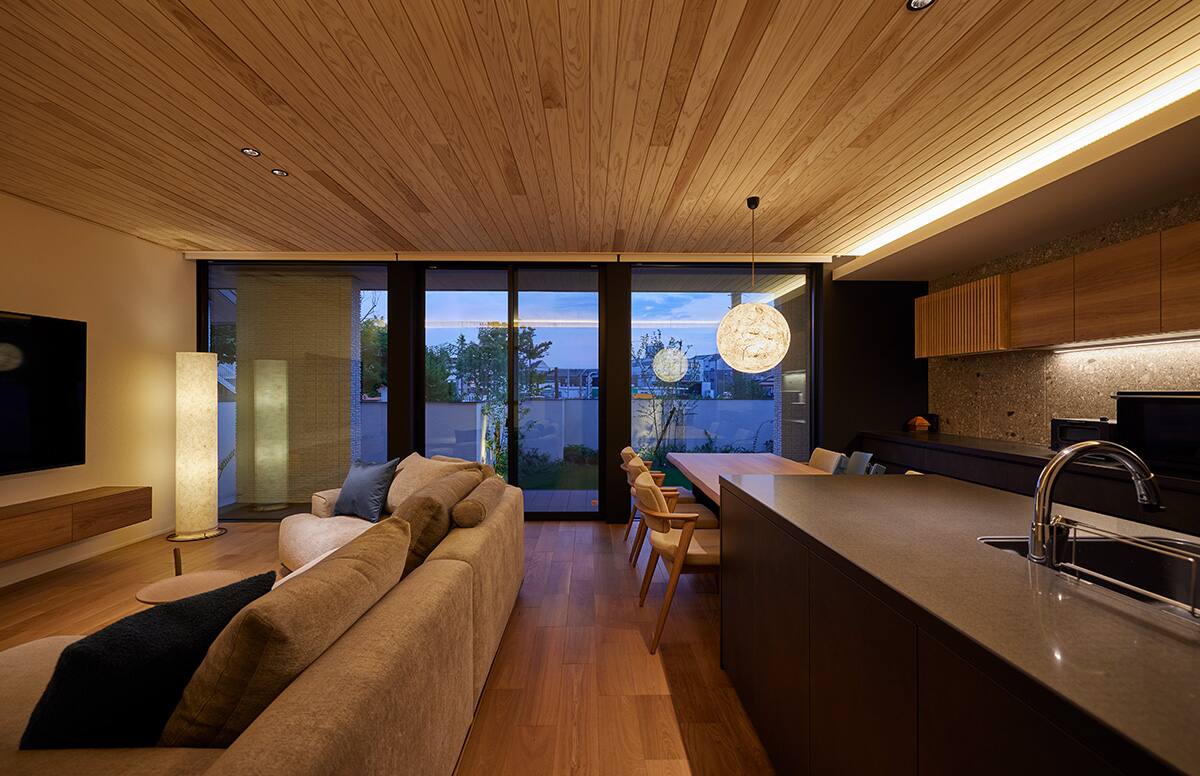 和紙灯の家スライド03