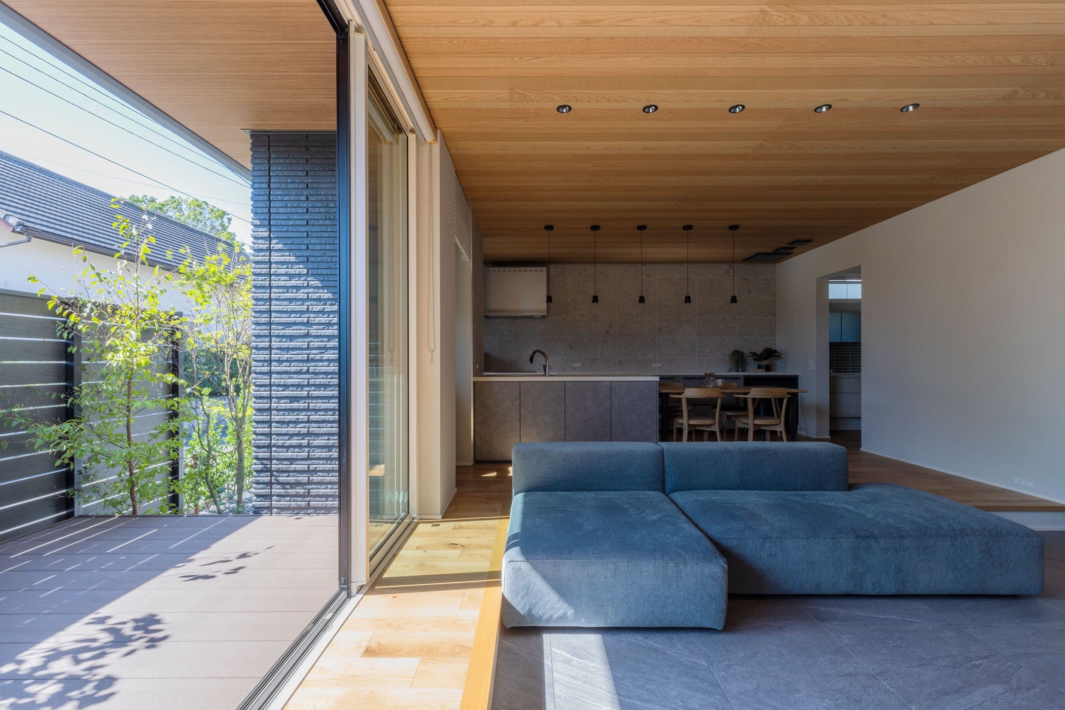 邸宅写真：うち土間の家 リビング 内観 写真