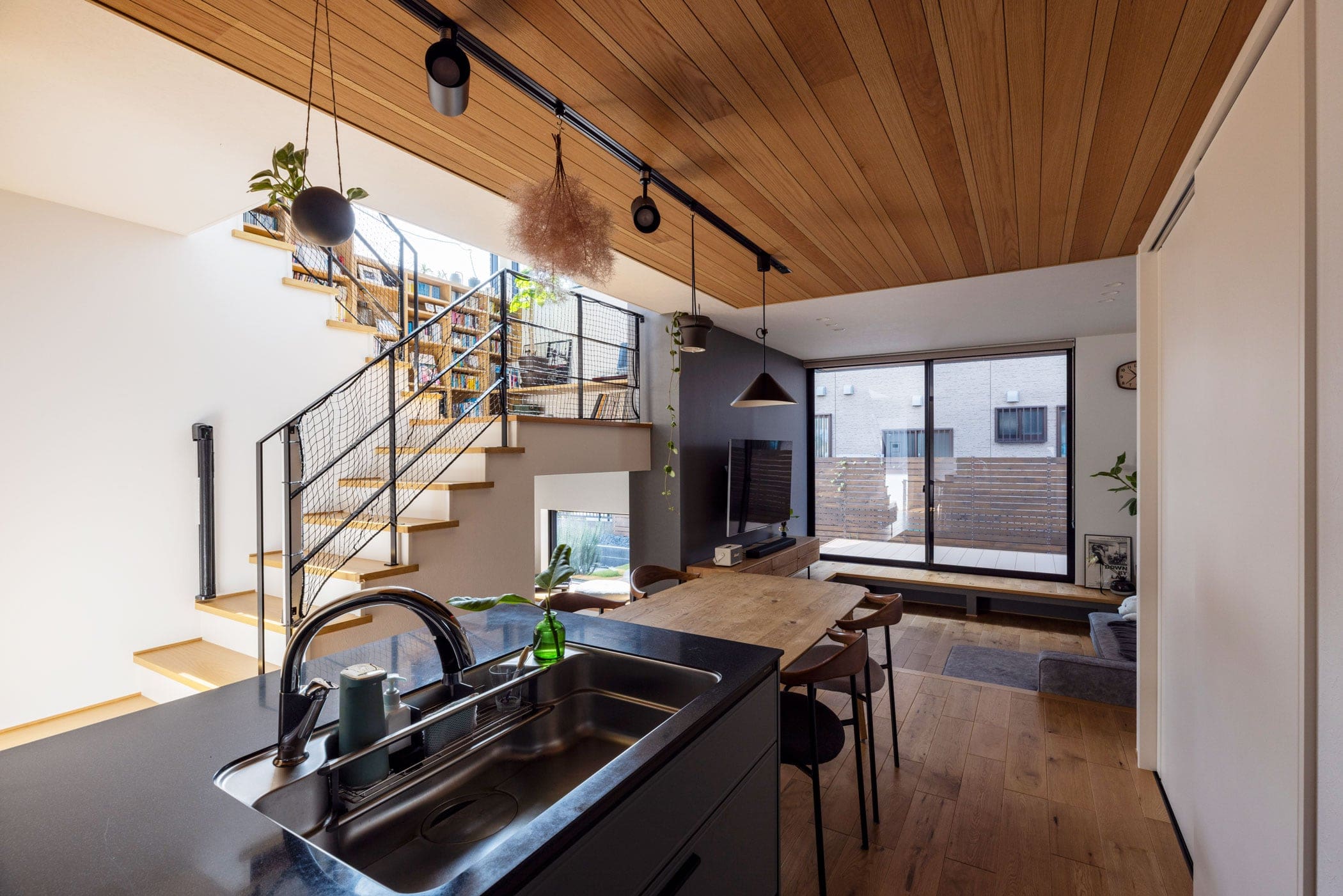 邸宅写真：段床の家 リビング 内観 写真