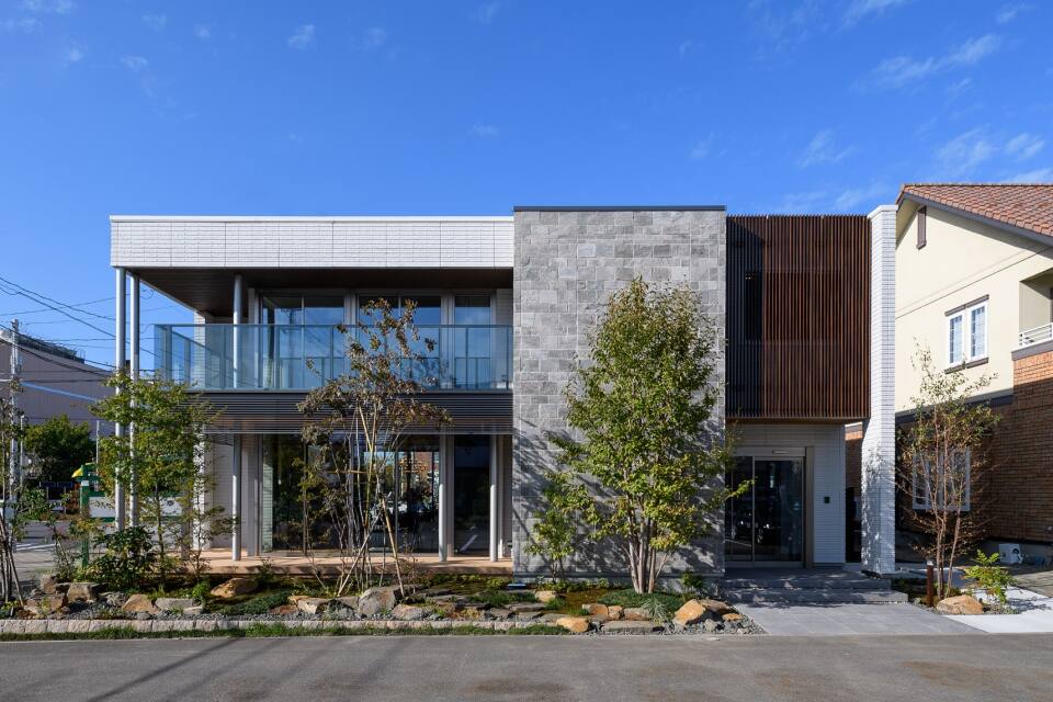 イズ青森展示場