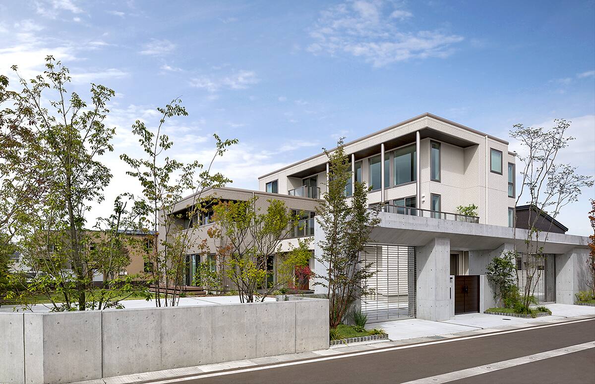 2世帯に寄り添う邸宅