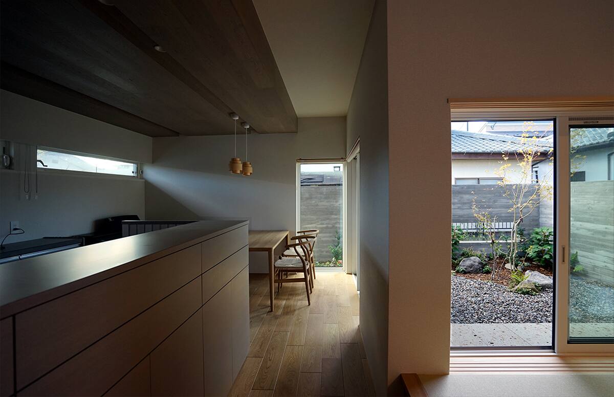 まちに寄り添う家