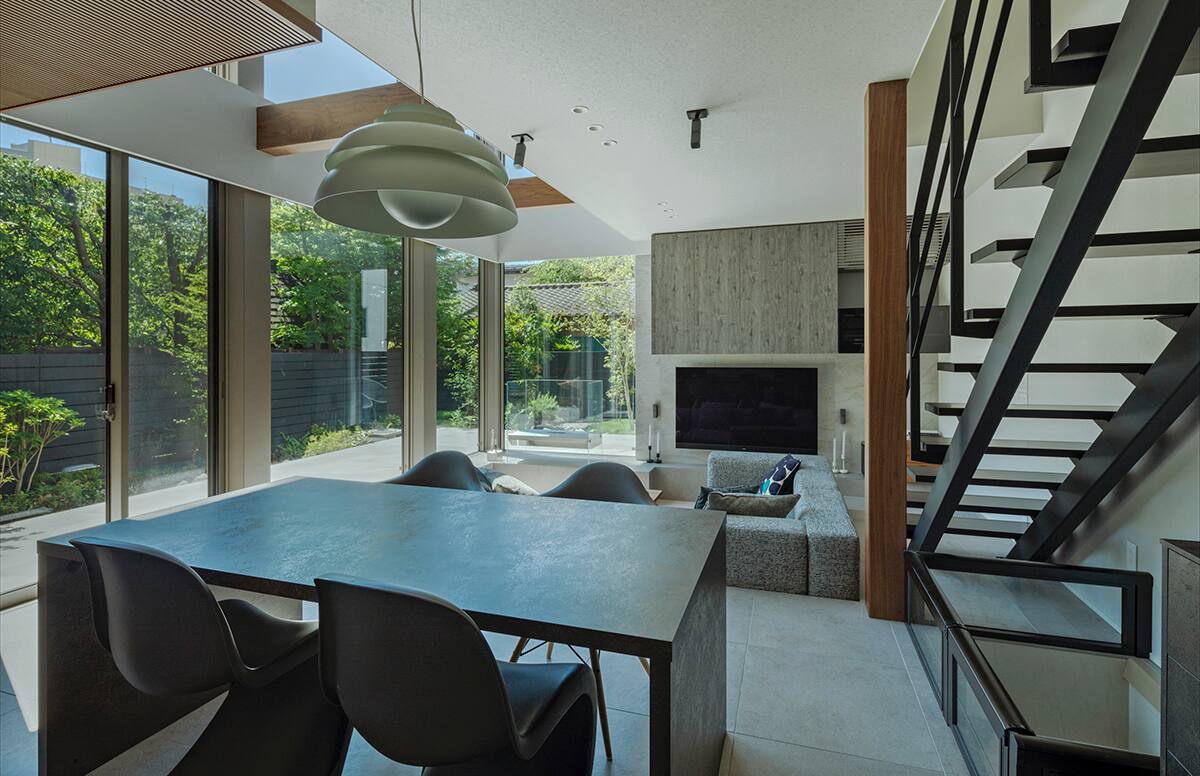 外を切り取り内に感じる03