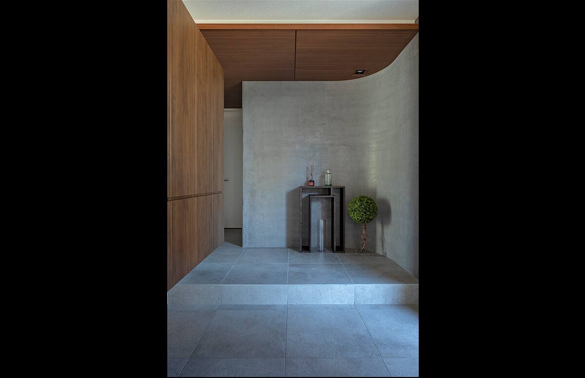 外を切り取り内に感じるスライド08