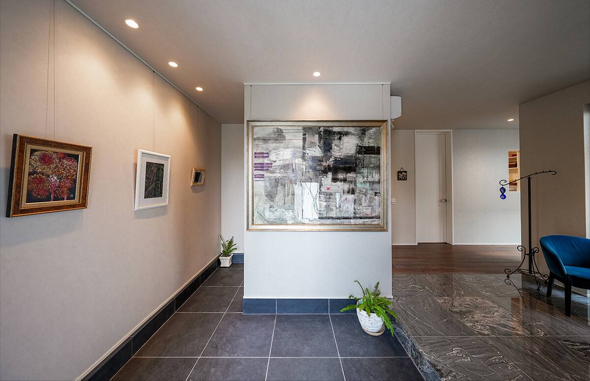 アートを愉しむ住まいスライド02