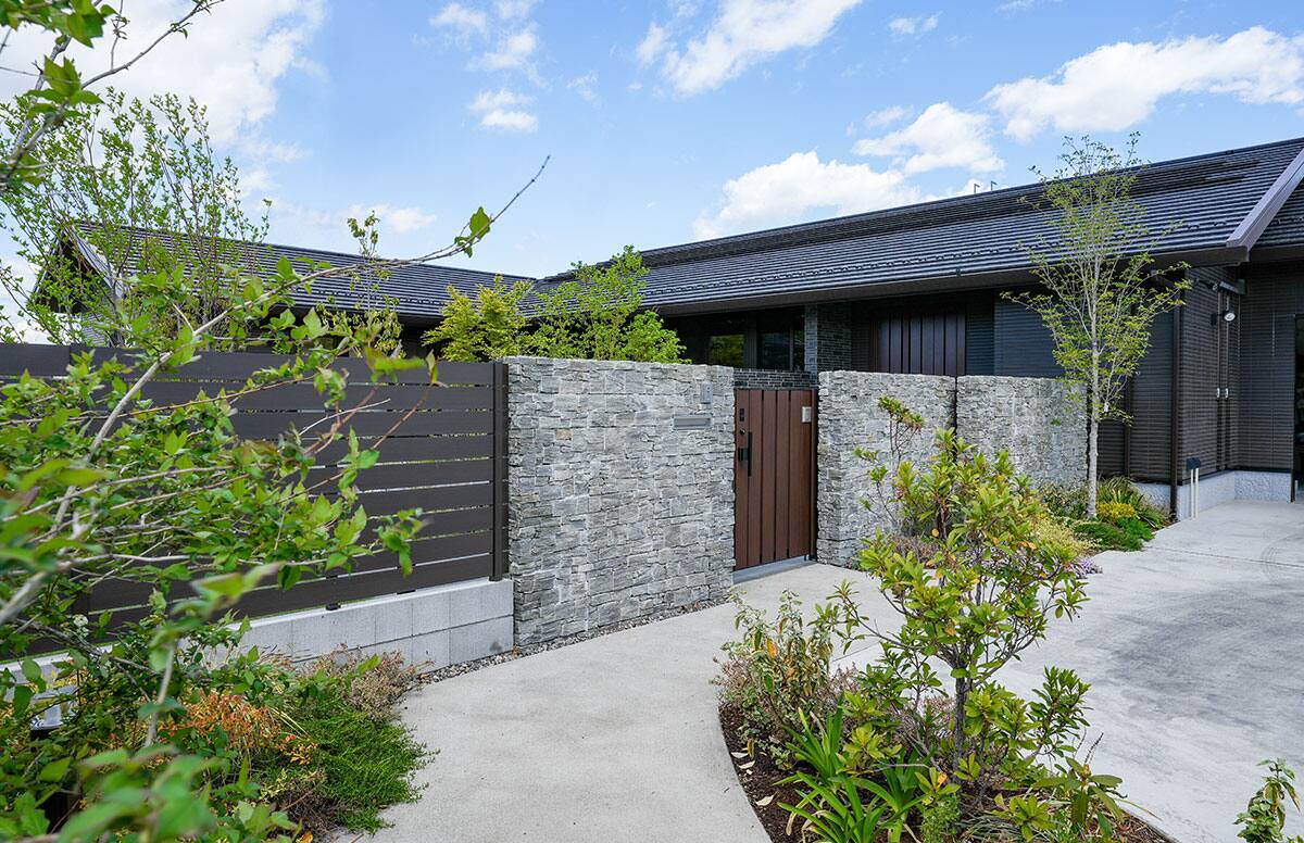 大屋根の家スライド02