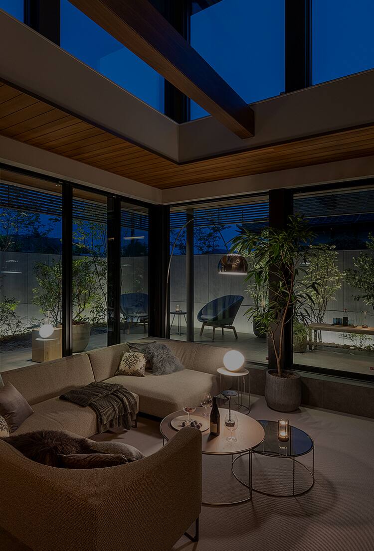 メインビジュアル02