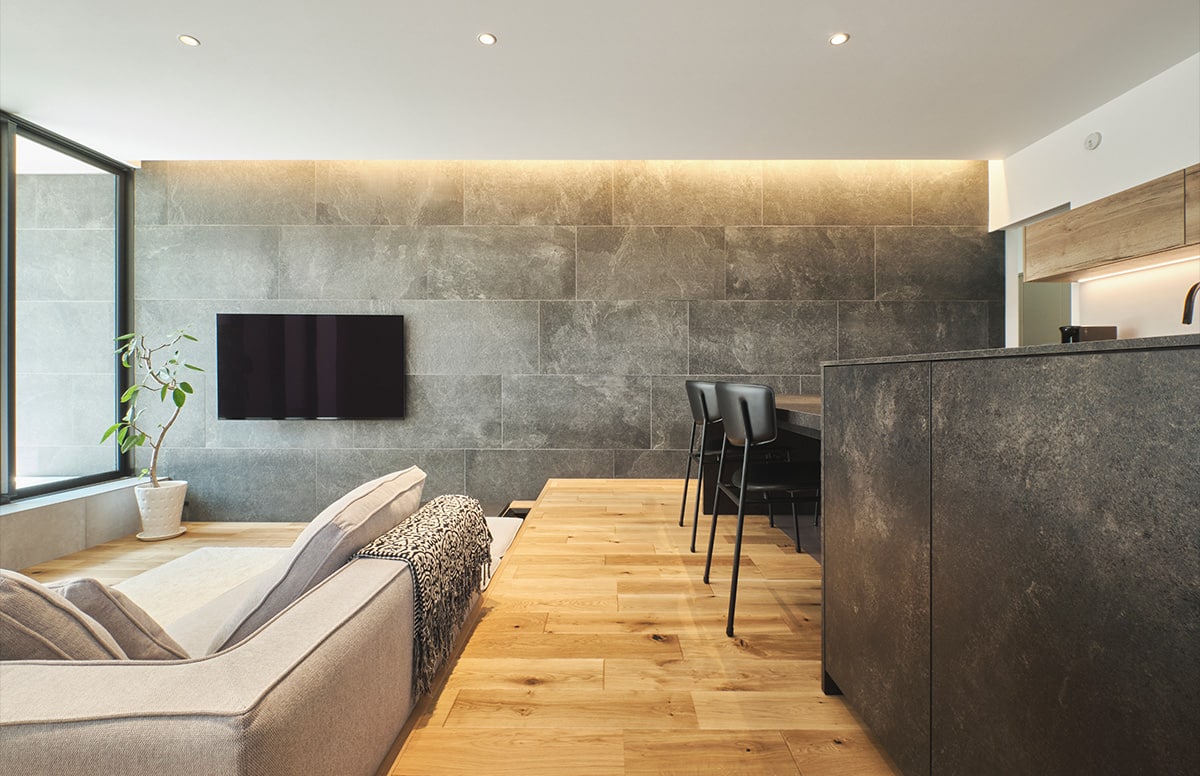 積層美の家スライド01