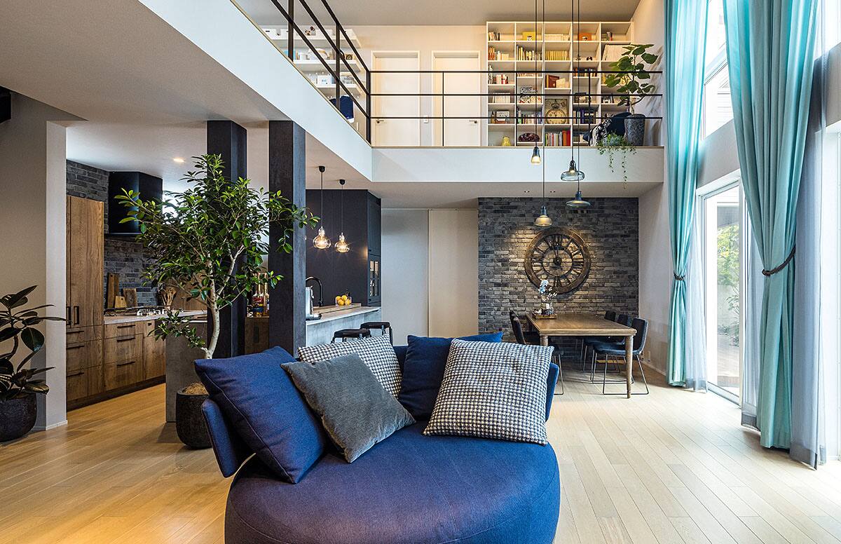 Lights and bookshelves01