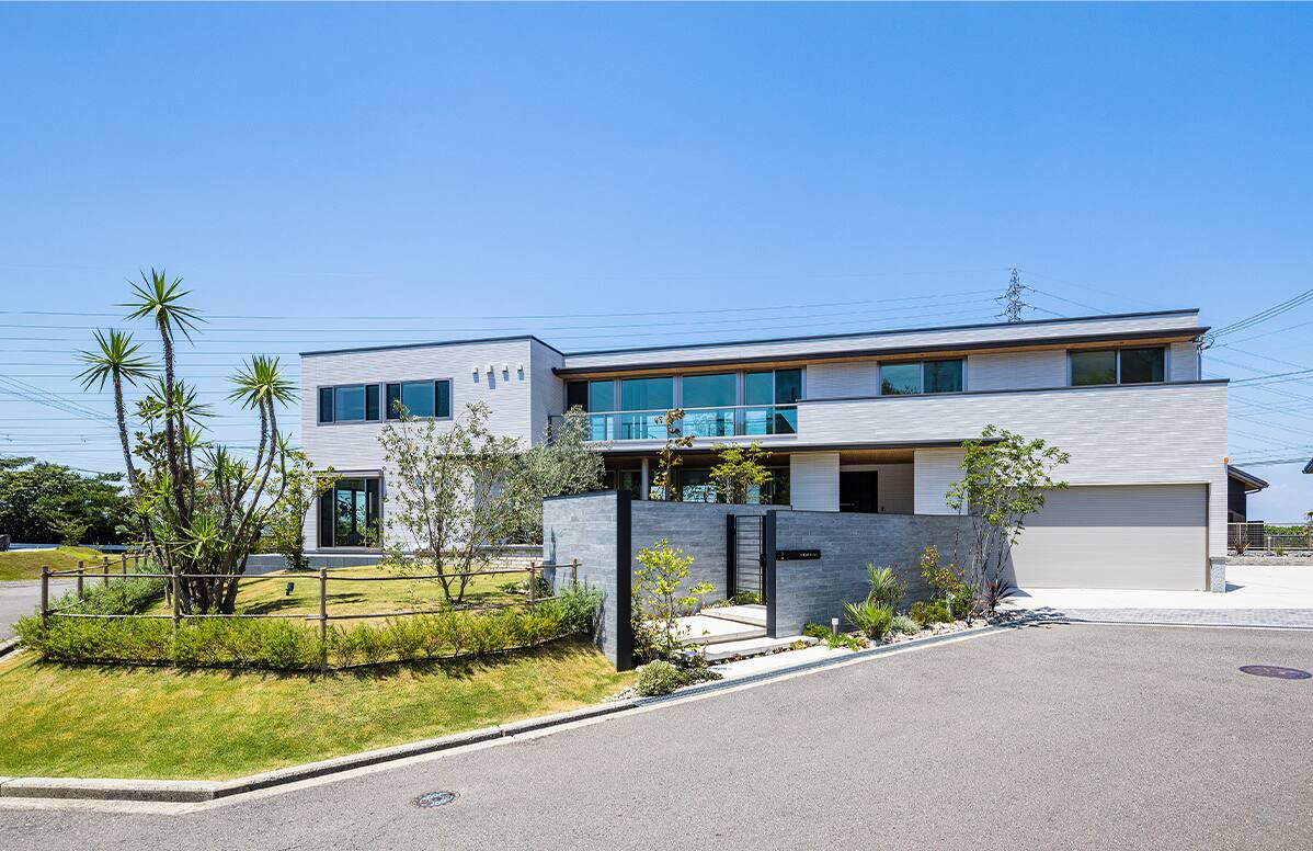 Double Garden Residence01