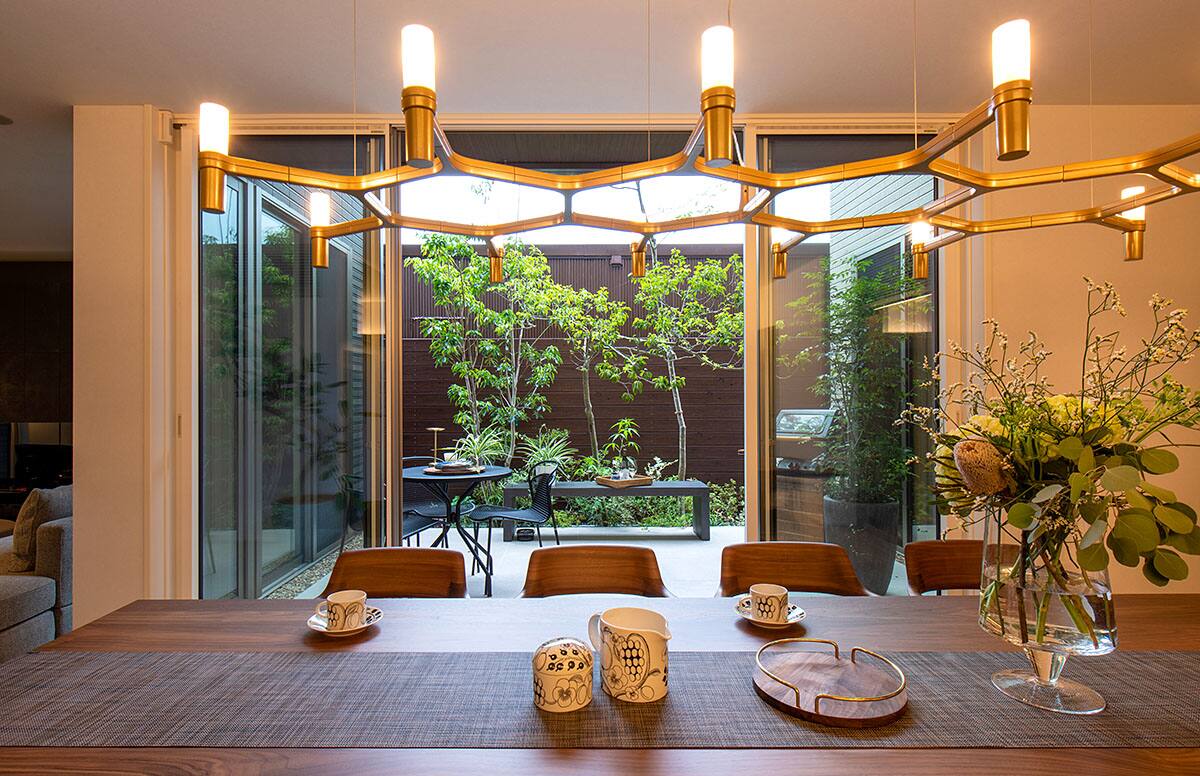 シーンを楽しむ家02