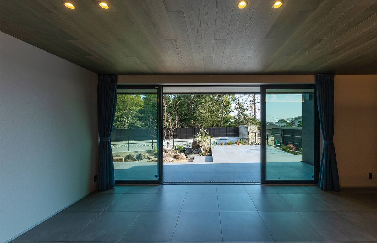 悠久の邸宅スライド03