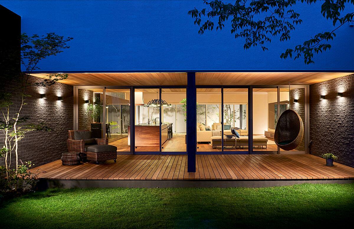 軒裏の住まい02