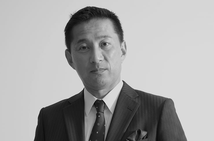 八木 充