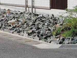 割栗石積み