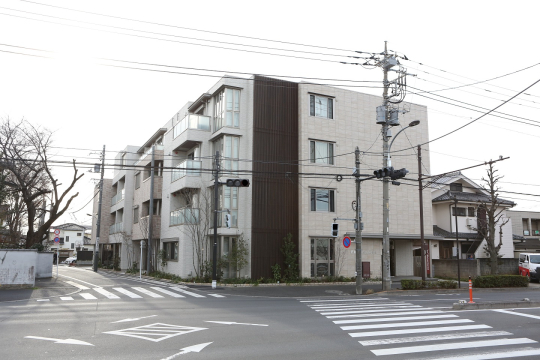 駐車場のご用意もございます。土地活用、資産活用のお悩みをご相談ください。資産活用のプロフェッショナルが一緒に解決致します。