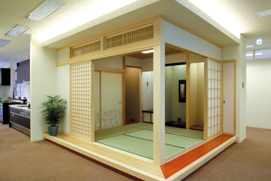 床の間、障子、壁や天井の仕上げ材など、個性や趣味に合った和室をイメージしてください。