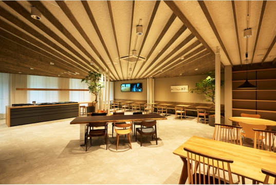 素材や質感を確かめながら皆様の感性に合ったアイテムをお選びいただけます。