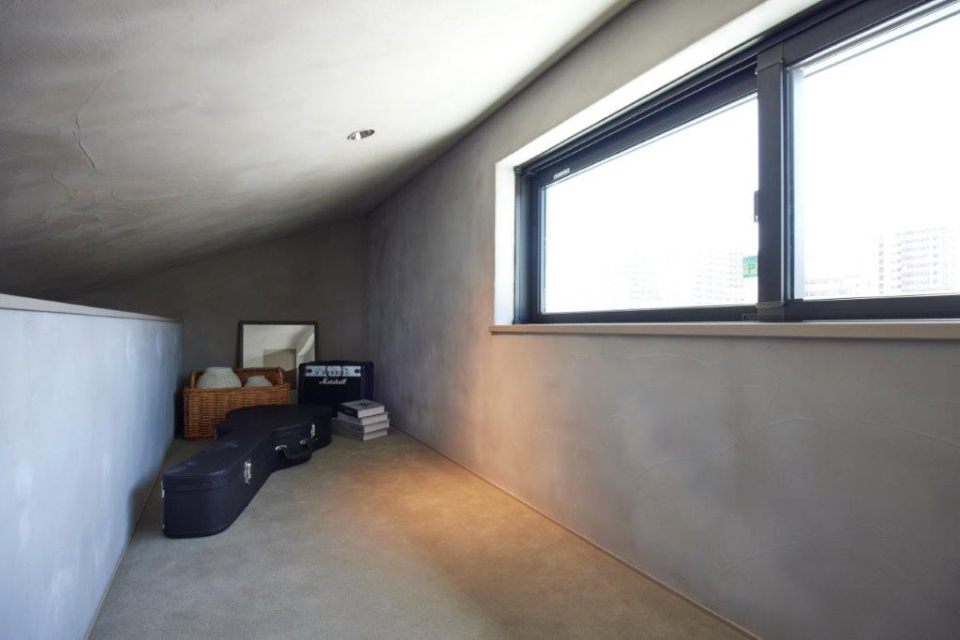 子供心をくすぐるピットロフトと小屋裏収納。