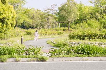お子さまだけで公園に向かうときも、バルコニーから見えるので安心。