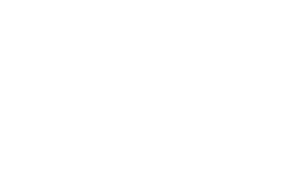 居住エリアは、ゲートを設けて往来から一線を画すとともに、あえてアプローチを長くとり、プライバシーに配慮。各戸のバルコニーは奥行きを深くし、外壁を立てて街の喧騒を遮断しています。閉塞感がないよう、パティオを介して居住空間も全戸に光が回るようプランニングしました。