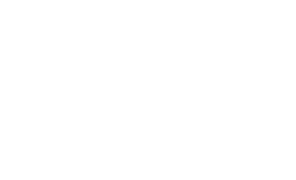 建物の正面に当たる北側の部屋はスリムなサイズのスイングサッシで、ファサードの美しさを演出しながらも、東西に広いバルコニーと窓を設けることで十分な明るさを確保しました。開放感のあるリビングを擁した最も贅沢な部屋となり、早々に入居が決まりました。